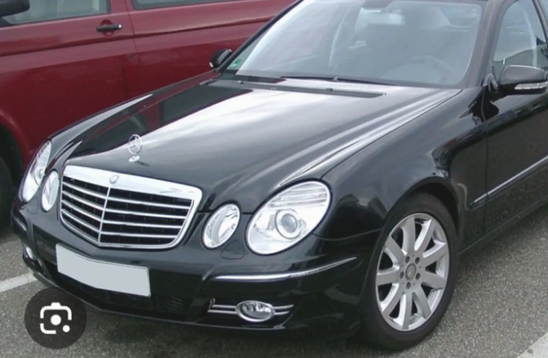 Полик от Mercedes-Benz W211